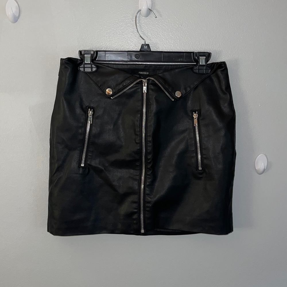 Leather skirt